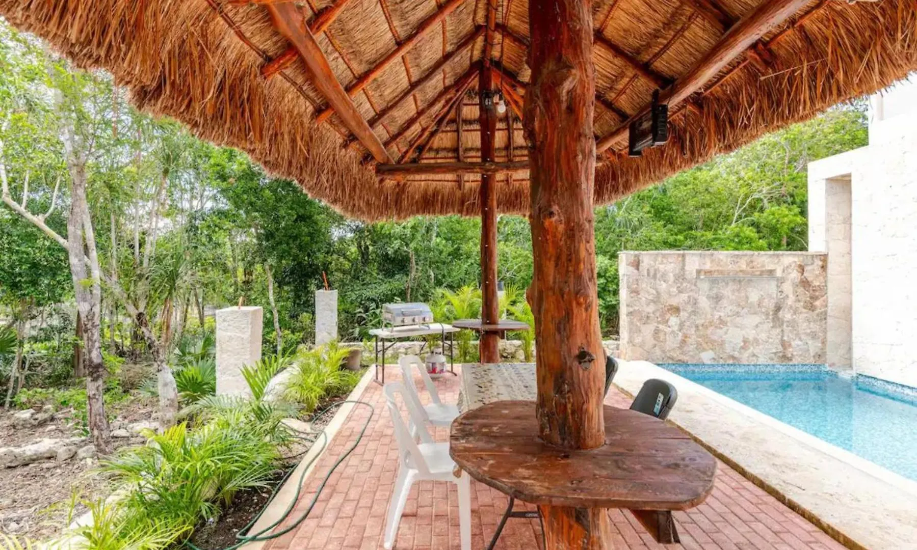 Habitacion 1 Cama King, Tulum Country Home, Con Muelle De Pesca, Club De Playa, Alberca, Cenote Y Campo De Golf, Contrata Day Pass Bahia Principe 아쿠말 0*,  멕시코